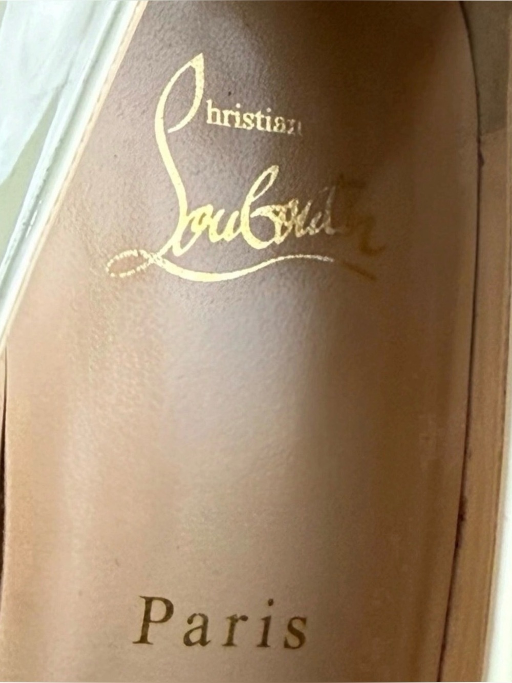 Christian Louboutin Cream Patent Mary Jane Block Heel Pumps Size 38 - Picture 11 of 11
